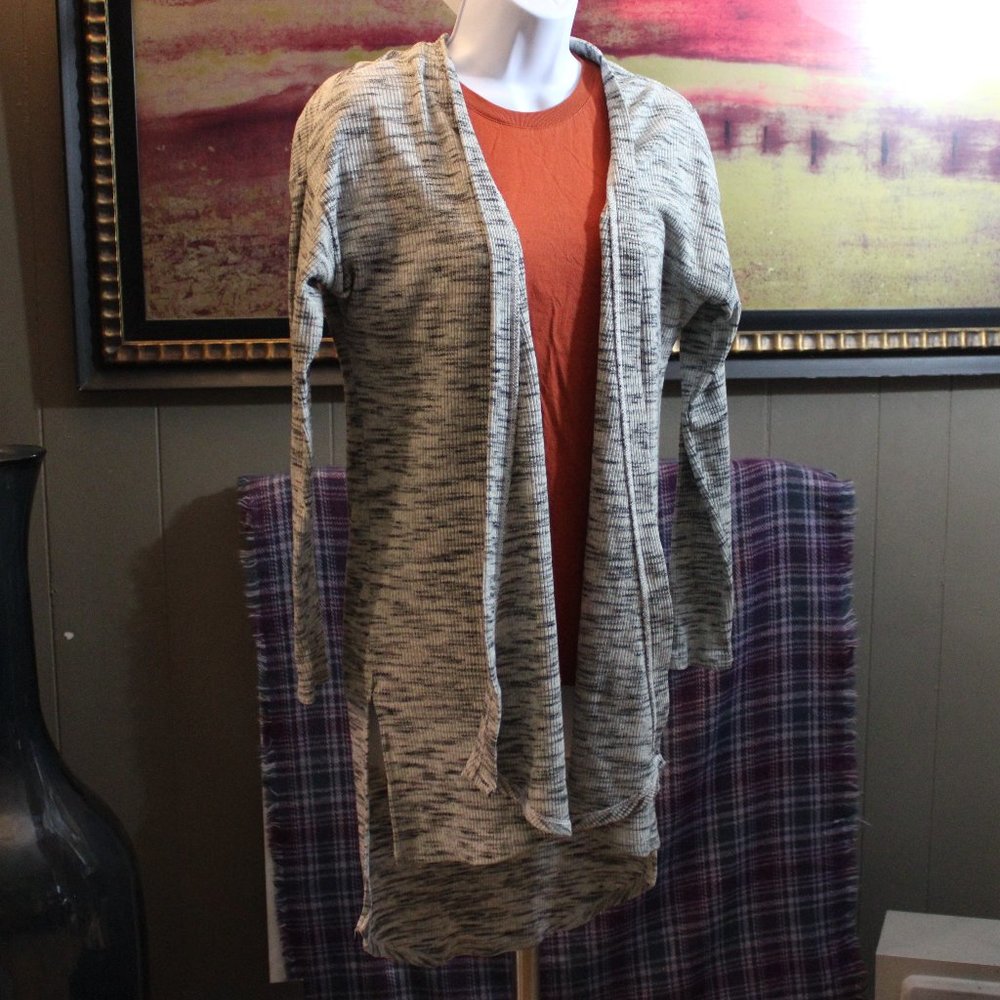Como Vintage Black and White Duster Cardigan Sweater